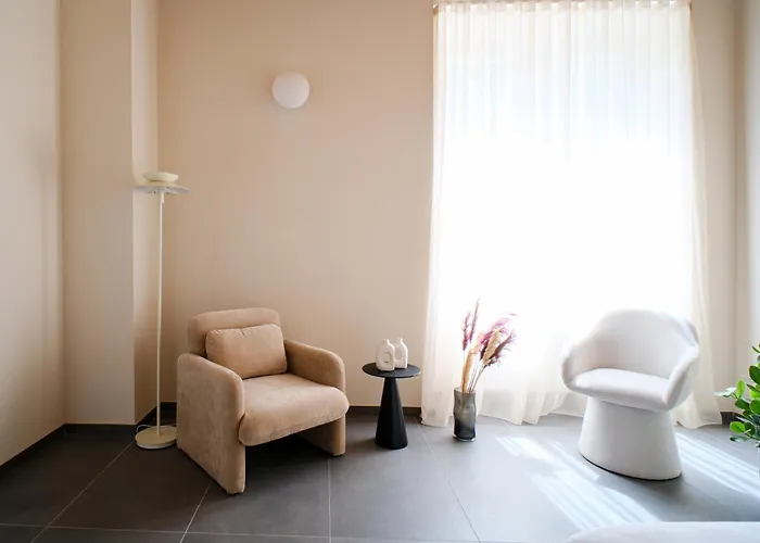 Διαμέρισμα Tower Triple - 3 Min Walk To Bernina Express Tirano