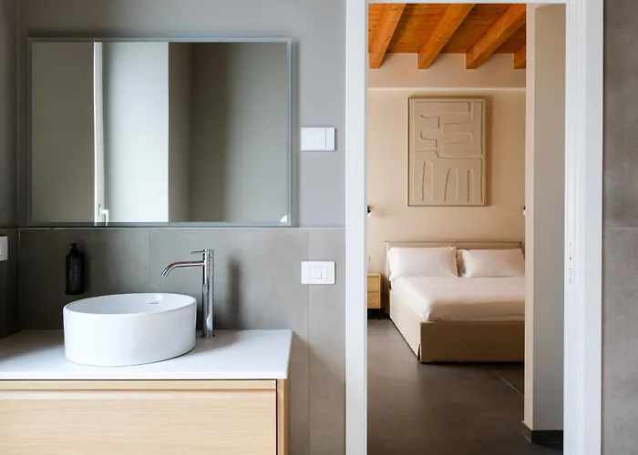 Διαμέρισμα Tower Triple - 3 Min Walk To Bernina Express *